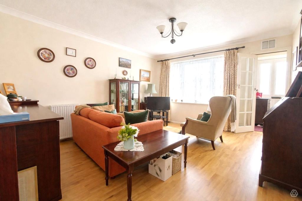 Property photo 3 of 12 Picture No. 09