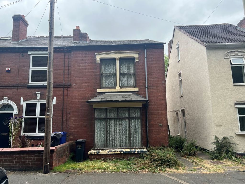 Property photo 1 of 12