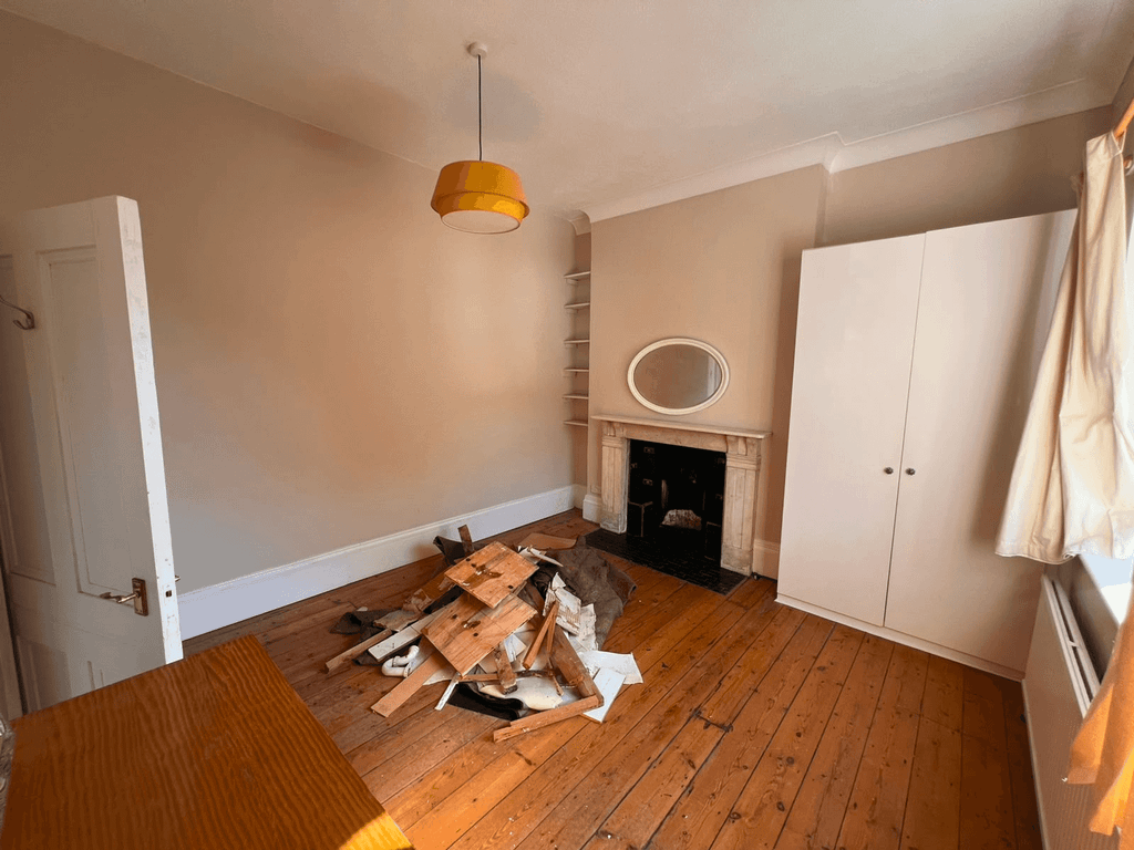 Property photo 2 of 6