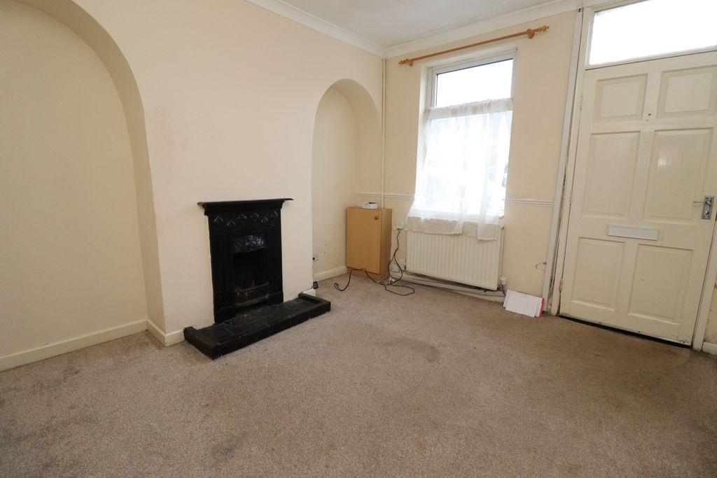 Property photo 2 of 9 Img_6945