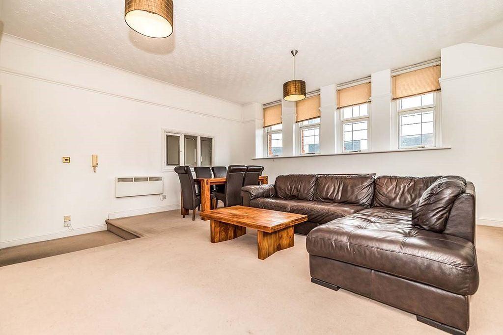 Property photo 2 of 9 Picture No. 23