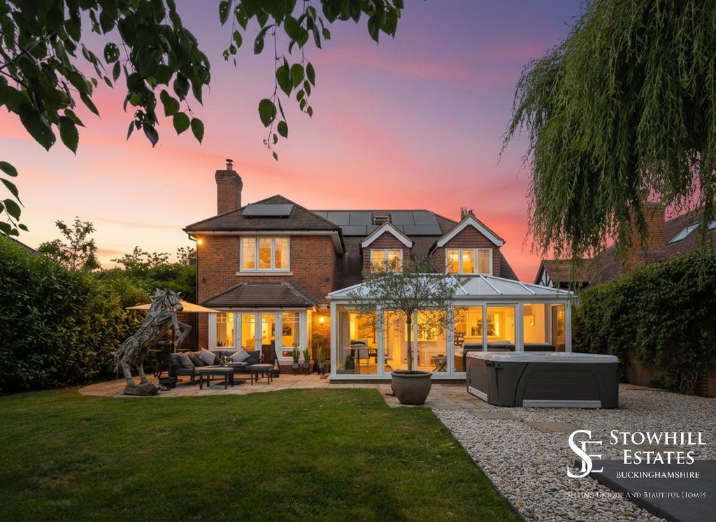 Property photo 1 of 35 Twilight