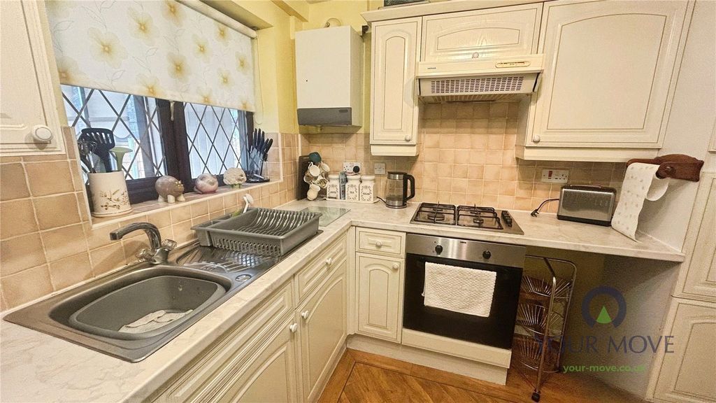 Property photo 3 of 11 Picture No. 06