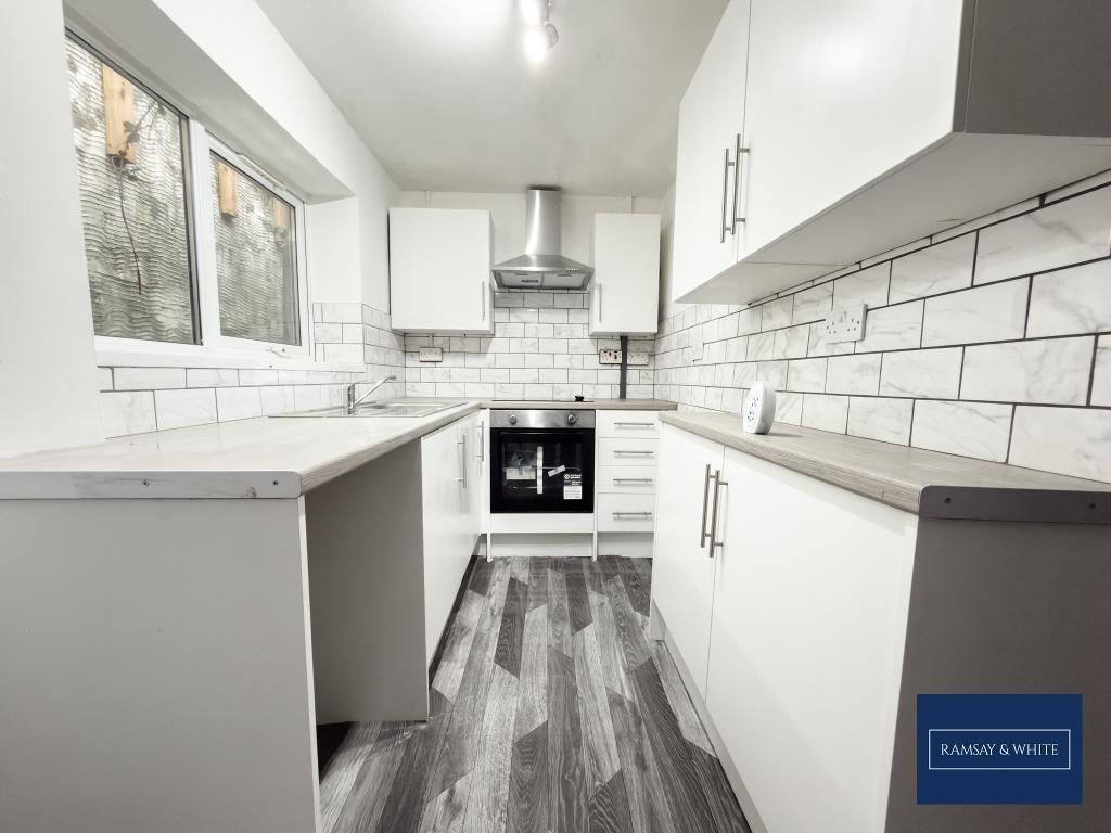 Property photo 3 of 8 Photo 3