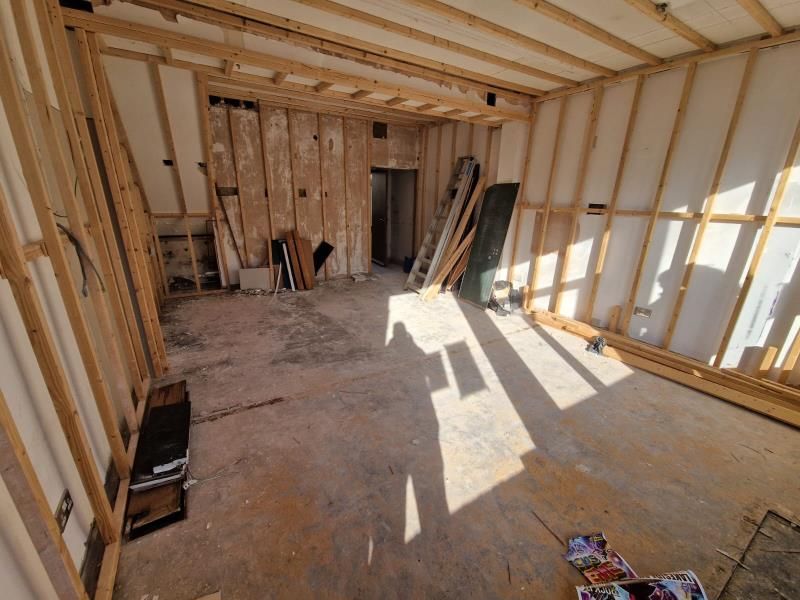 Property photo 2 of 3