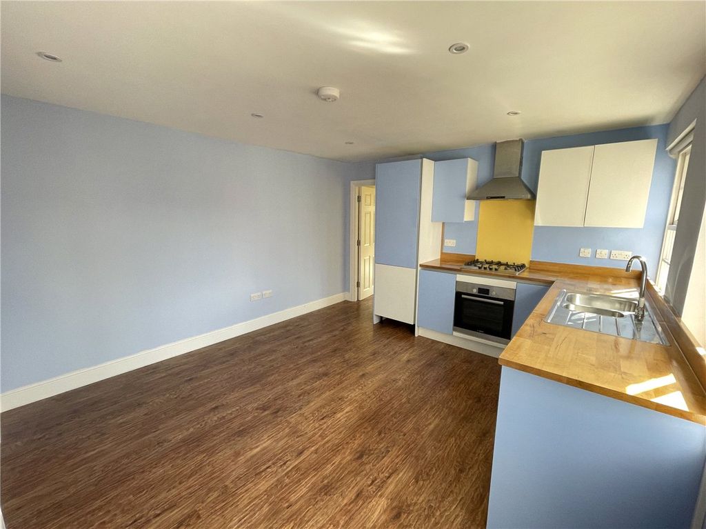 Property photo 3 of 8 Kitchen/Living Space
