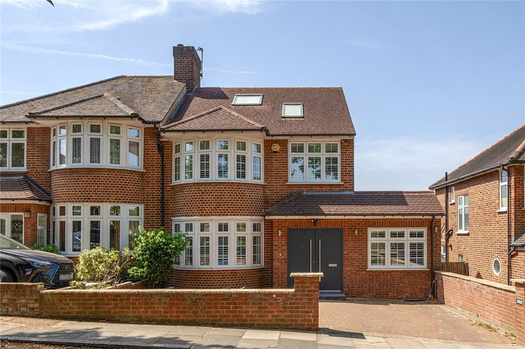 Property photo 1 of 20 Picture No. 02