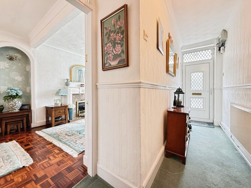 Property photo 3 of 31 4381533