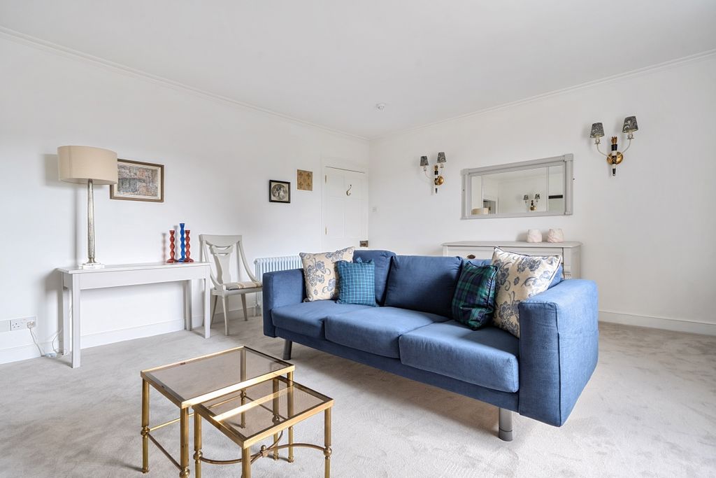 Property photo 3 of 22