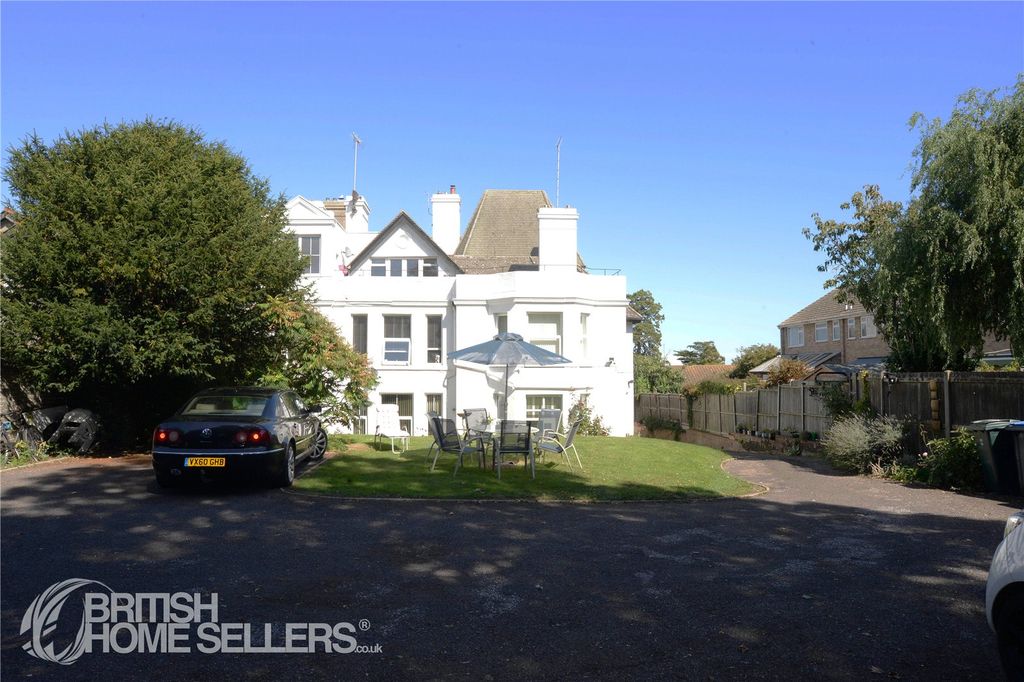 Property photo 2 of 18 Picture No. 04