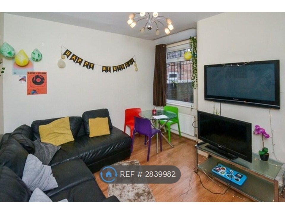 Property photo 2 of 7