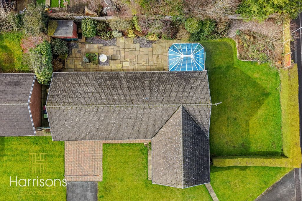 Property photo 2 of 39 4883391