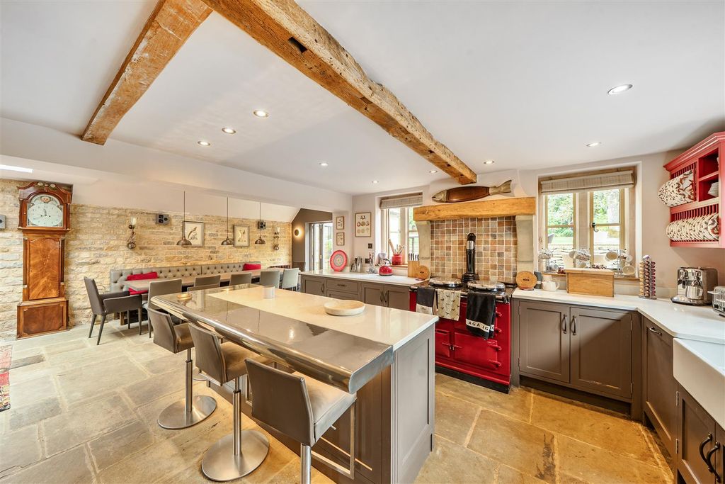 Property photo 3 of 21 1498770 (10).Jpg