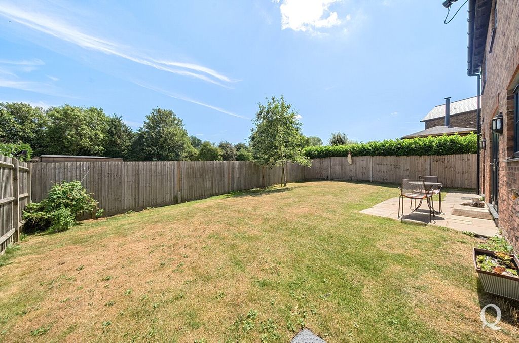 Property photo 3 of 24 Picture No. 03