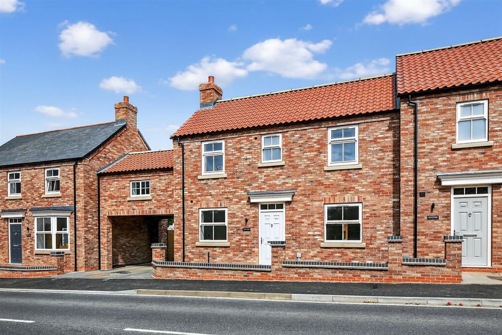 Property photo 1 of 14 99999999999.Jpg
