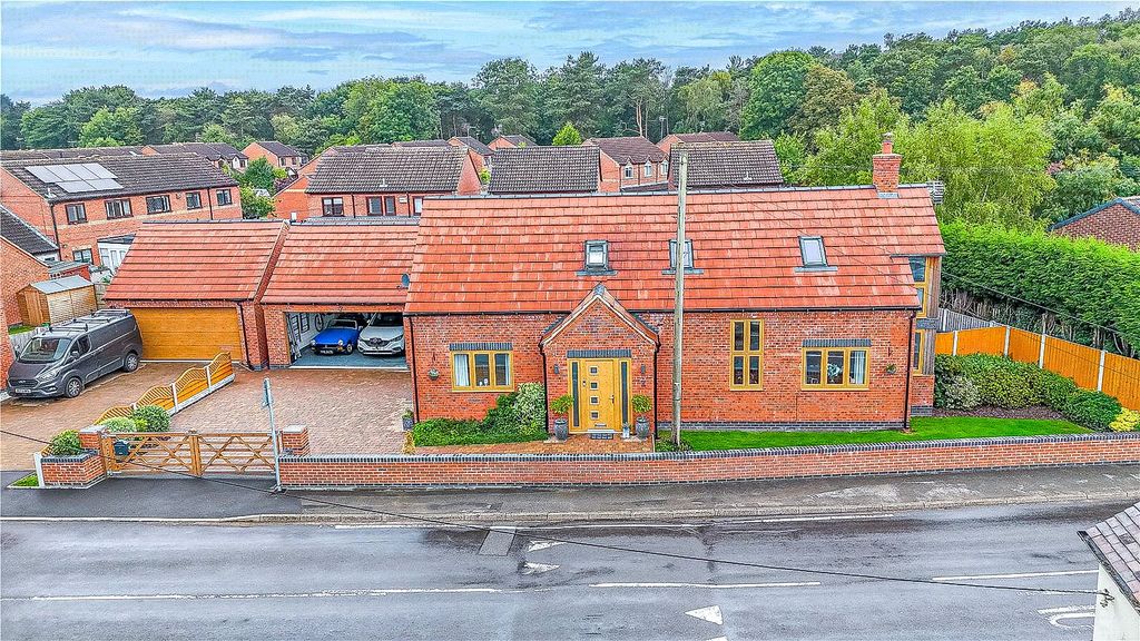 Property photo 1 of 32 Picture No. 35