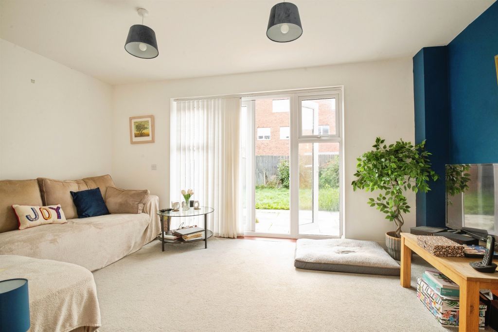 Property photo 2 of 15