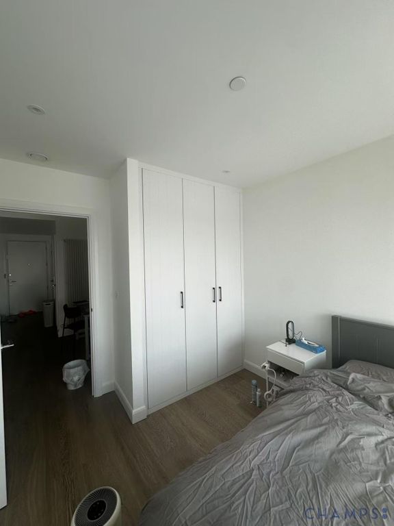 Property photo 3 of 7 Gallery
