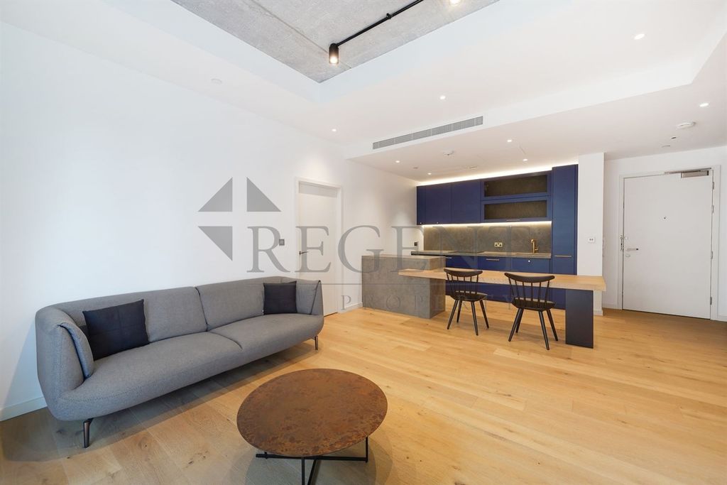 Property photo 1 of 16 Reception