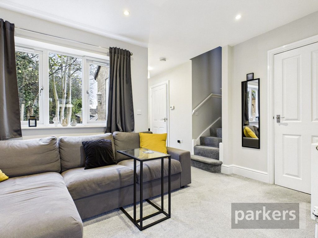 Property photo 3 of 16 Living Area