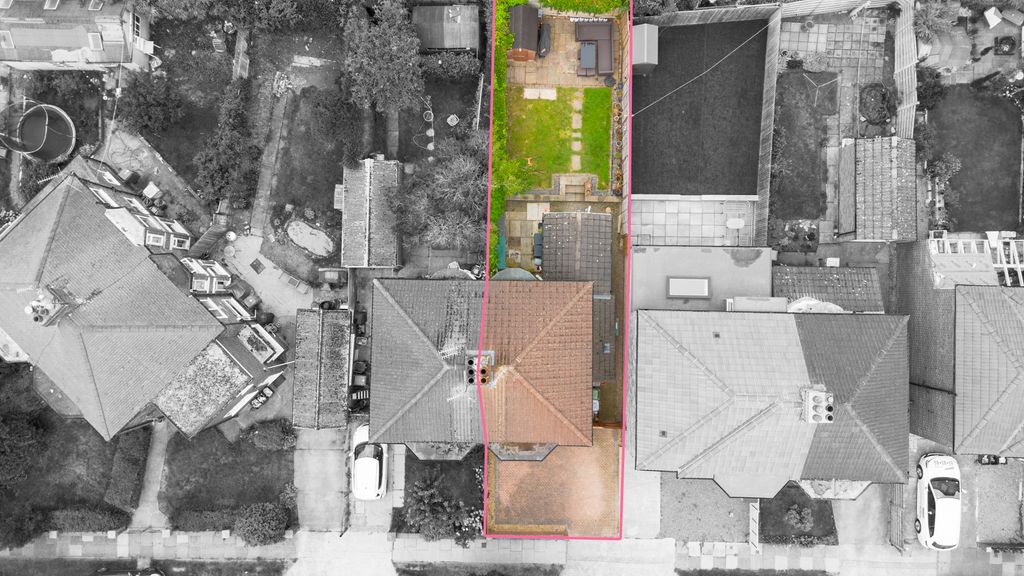 Property photo 3 of 19 Plot