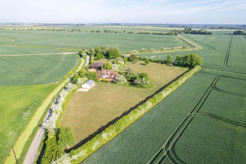 Property photo 3 of 57 Picture 3