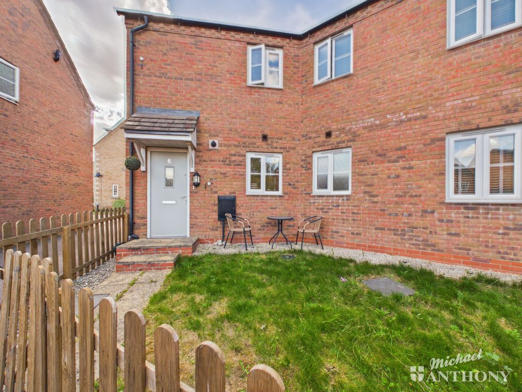 Property photo 1 of 9 Cam02773G0-Pr0474-Still014