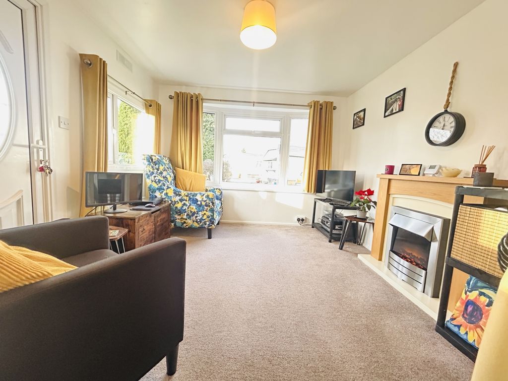 Property photo 2 of 16 Img_3024