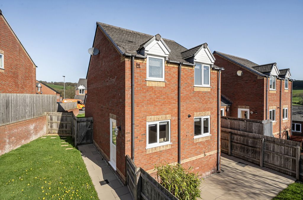 Additional image 21 of 3 bed link detached house for saleBrynmor Close, Newtown, Powys SY16