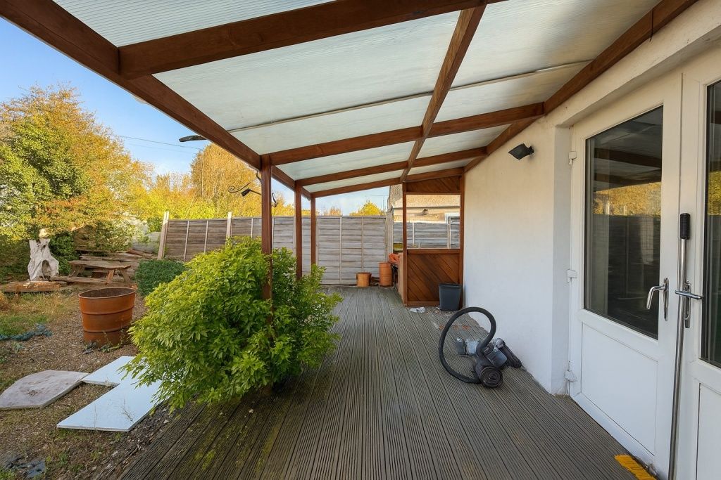 Property photo 3 of 18