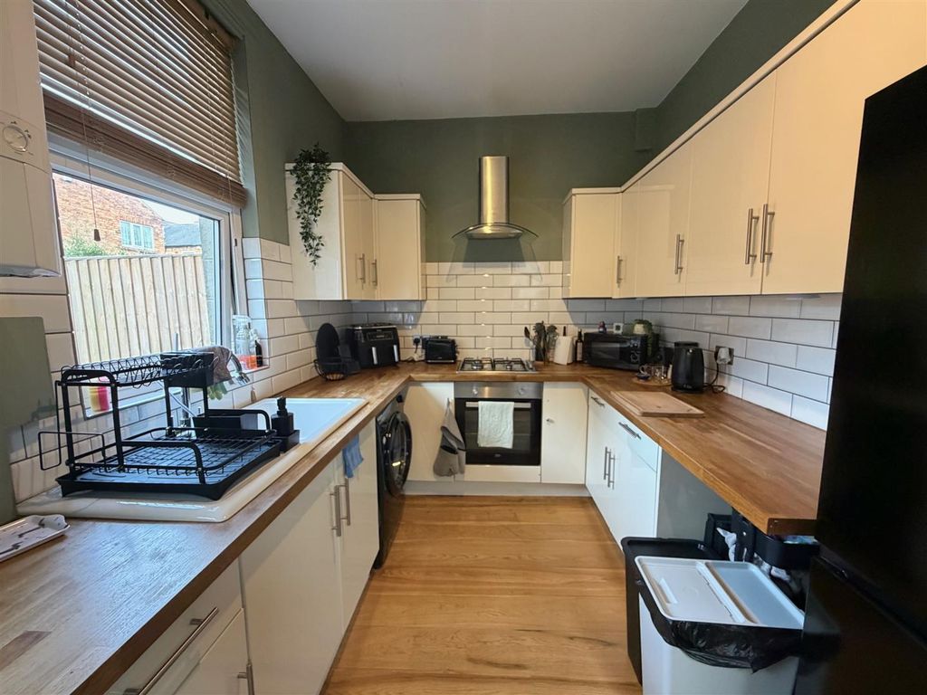 Property photo 3 of 6 3.Jpg