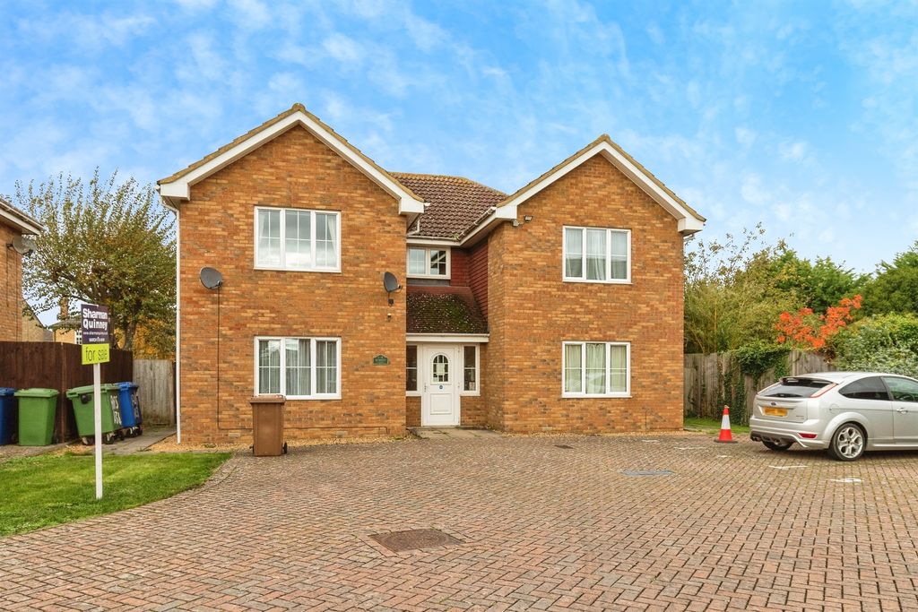 Property photo 1 of 11