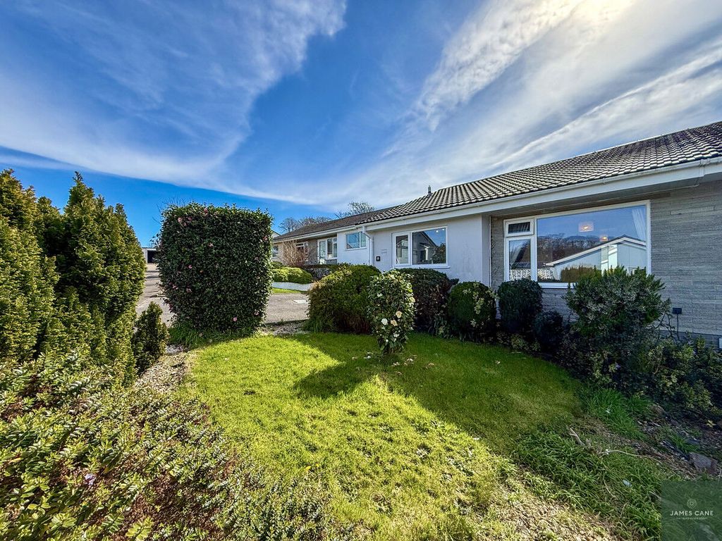 Property photo 3 of 22