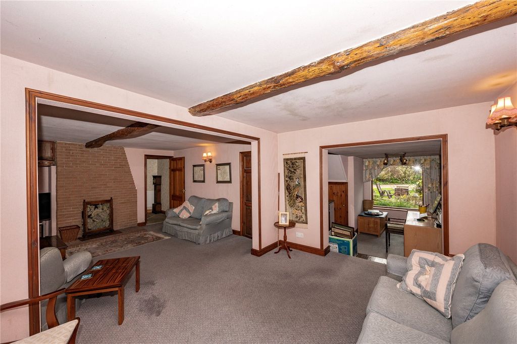 Property photo 3 of 25 Picture No. 15
