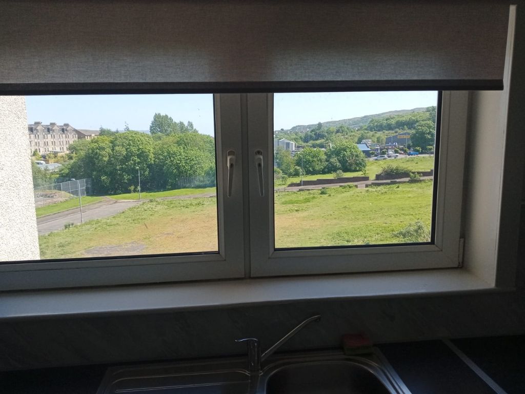 Property photo 1 of 4