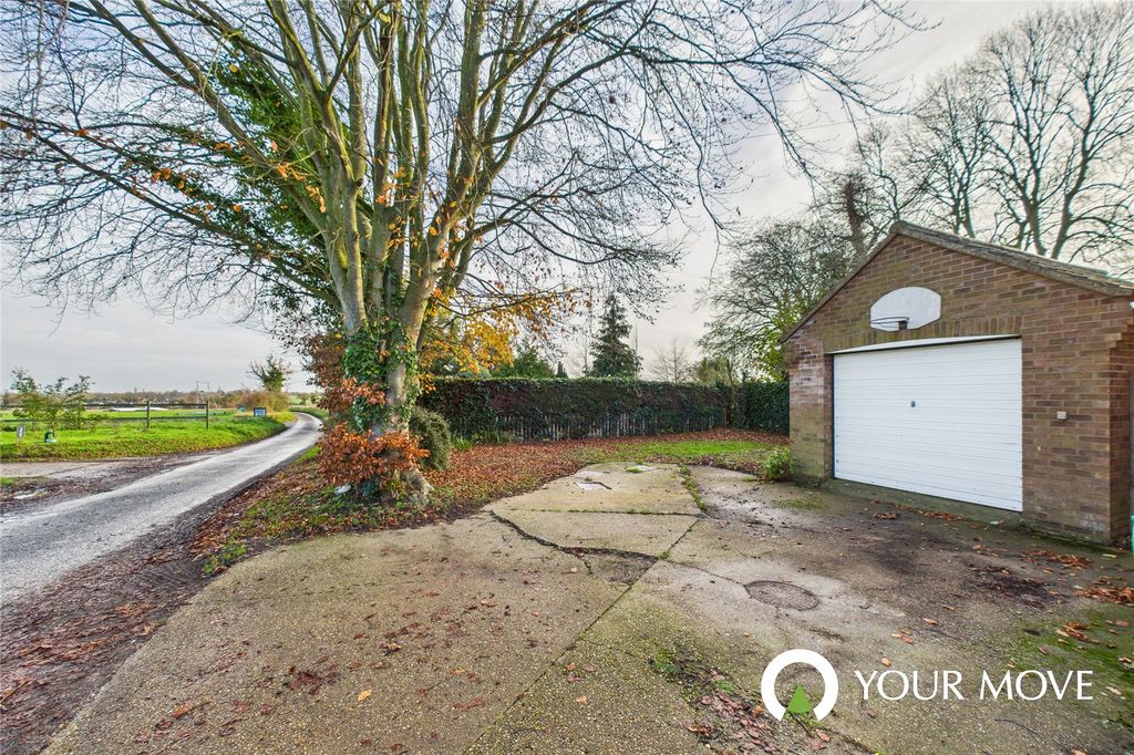 Property photo 3 of 33 Picture No. 03