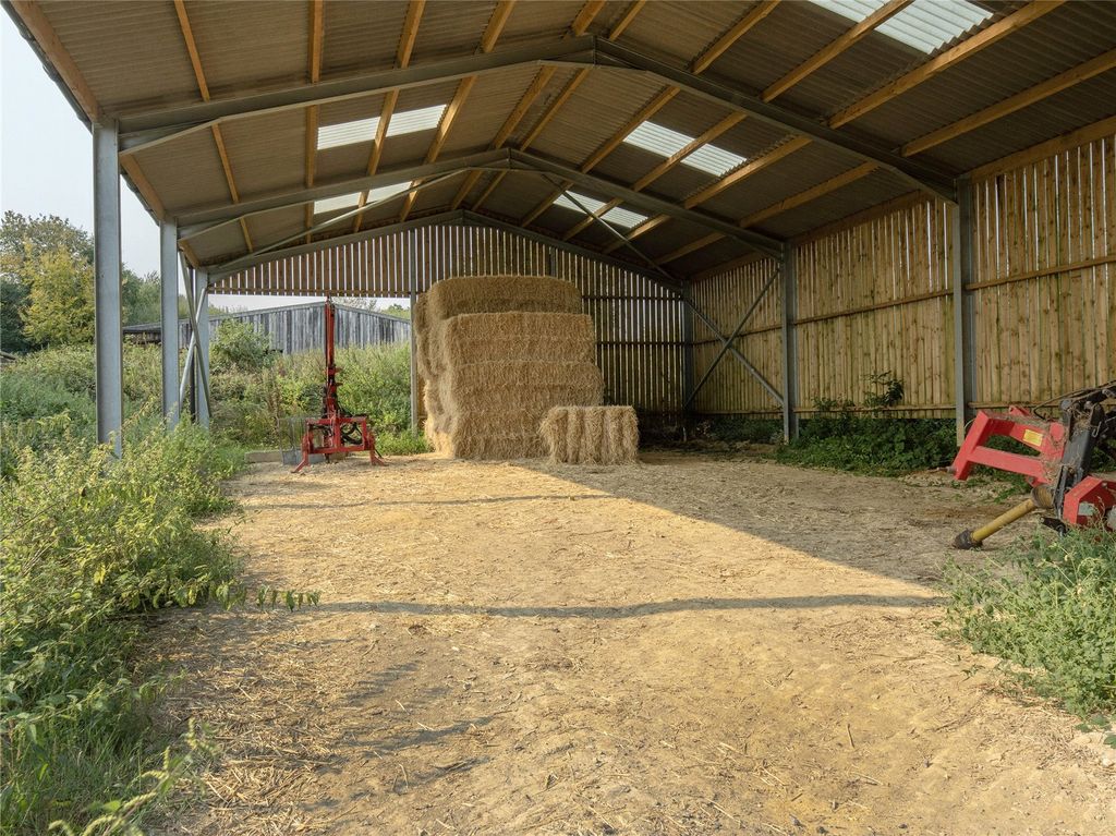 Property photo 3 of 6 Picture No. 05