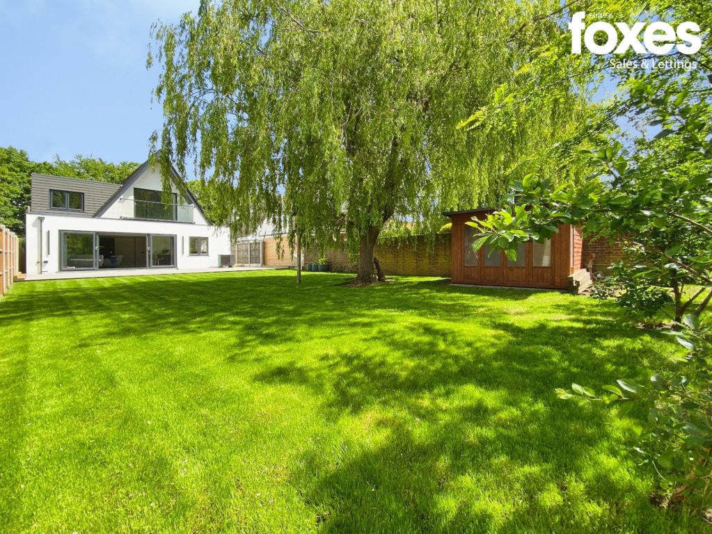 Property photo 1 of 33 5179521