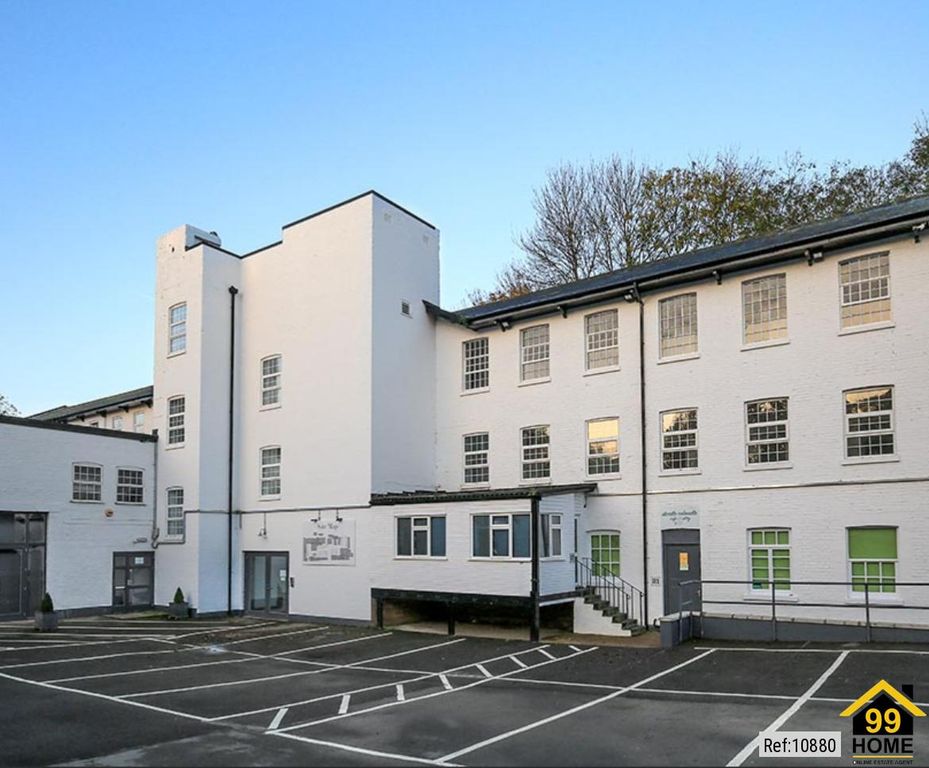 Property photo 1 of 9 Photo 0