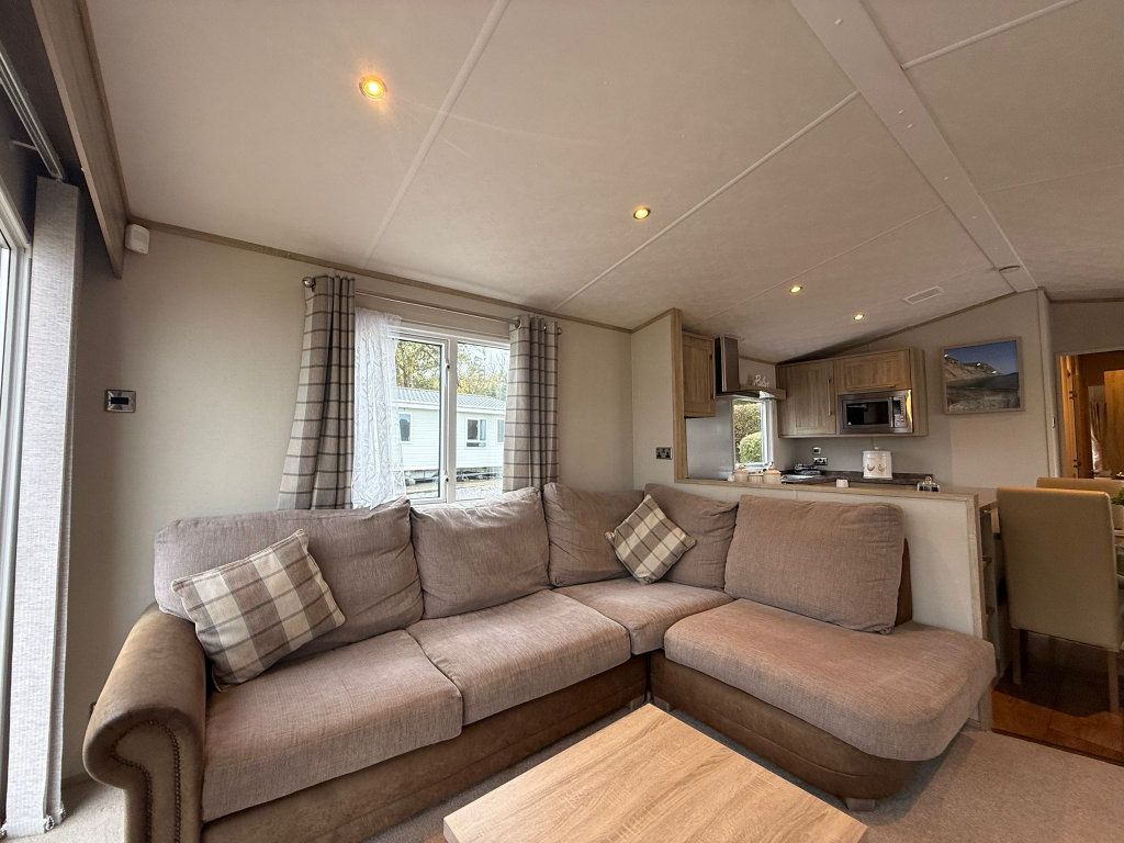 Property photo 3 of 7 Pic2