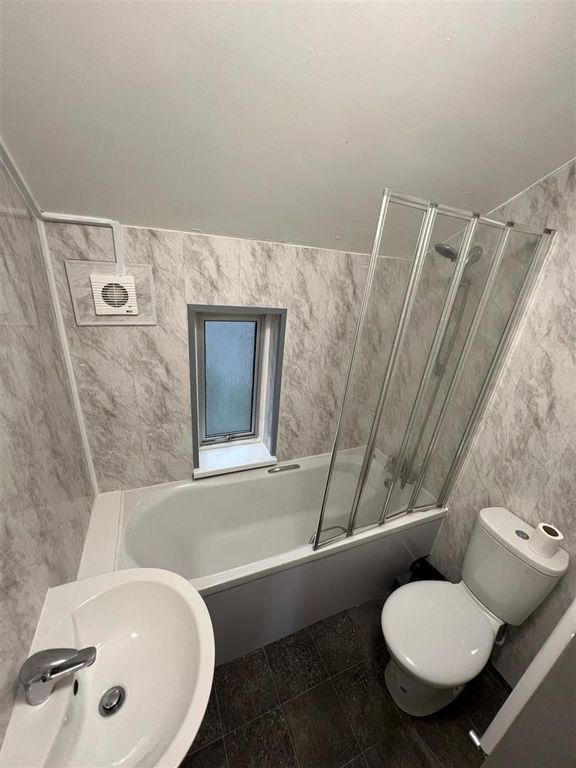 Property photo 3 of 16 Img-20250313-Wa0006.Jpg