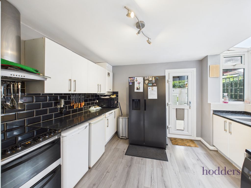 Property photo 3 of 18 Picture No. 14