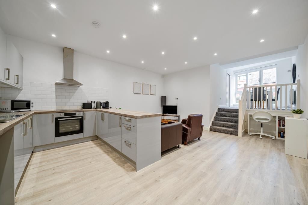 Property photo 2 of 20 Kitchen/Reception Room