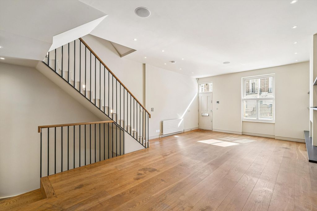 Property photo 2 of 24 Image