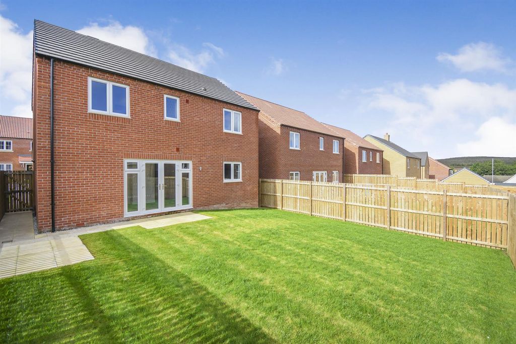 Property photo 2 of 17 Tlc_823Ffe29-246d-4c1d-A669-2E0Fdbb621B3_d5A799E.J