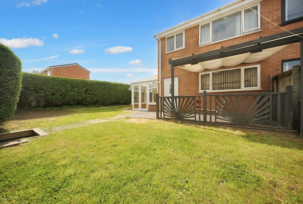 Property photo 3 of 21