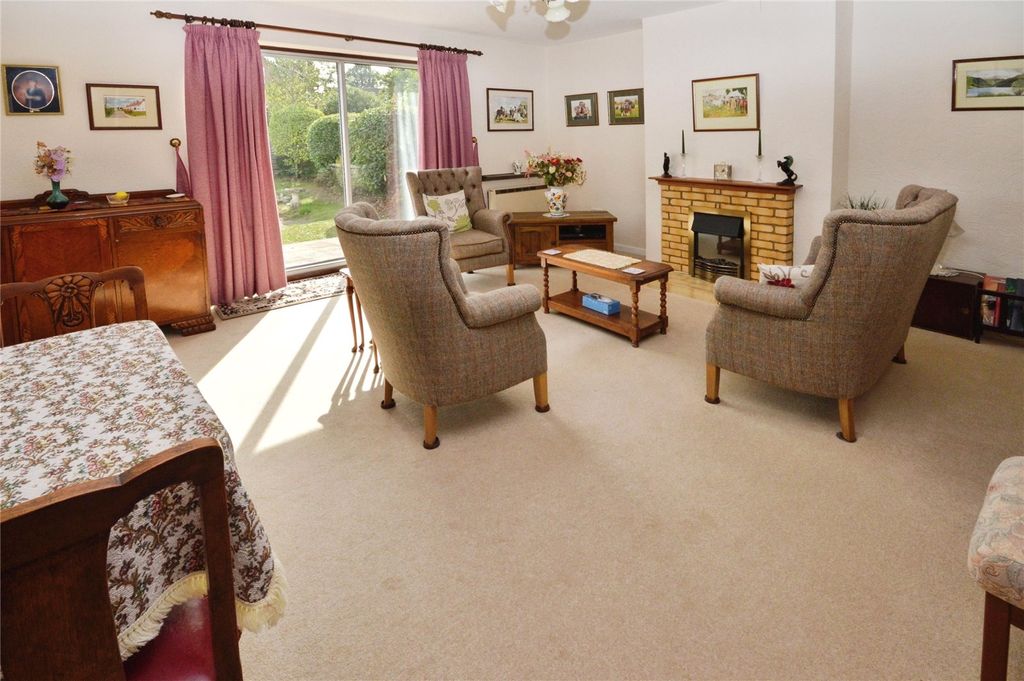 Property photo 2 of 14 Picture No. 02