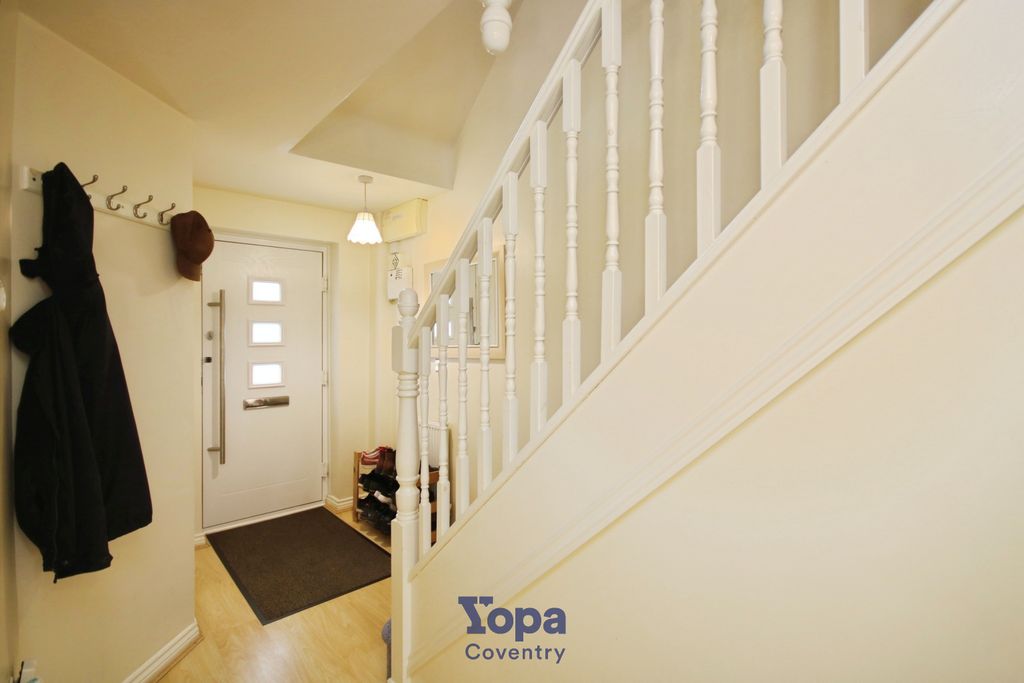 Property photo 3 of 30 7Df9d899-Entrance.Jpg