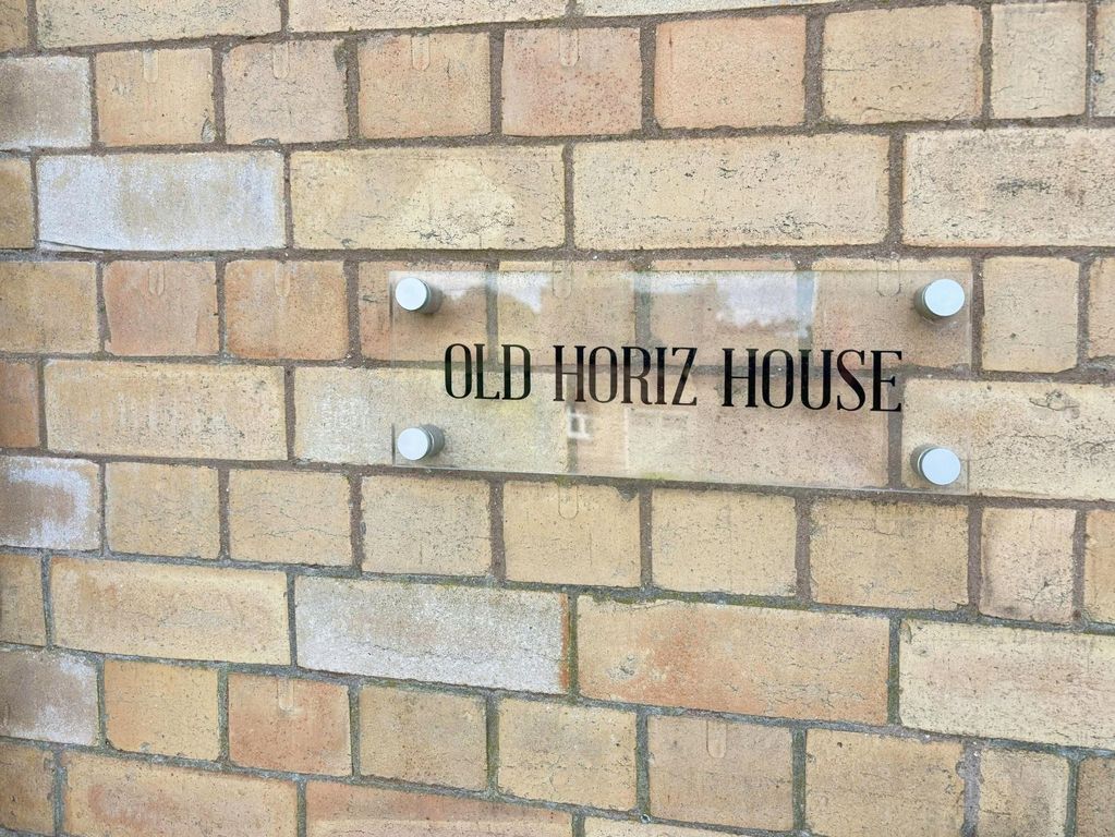 Property photo 3 of 23 Outside