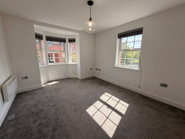Property photo 2 of 10 Photo 02